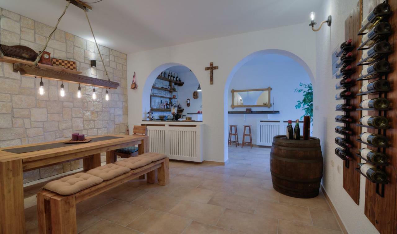 Apartment Barbara Сен Екстериор снимка