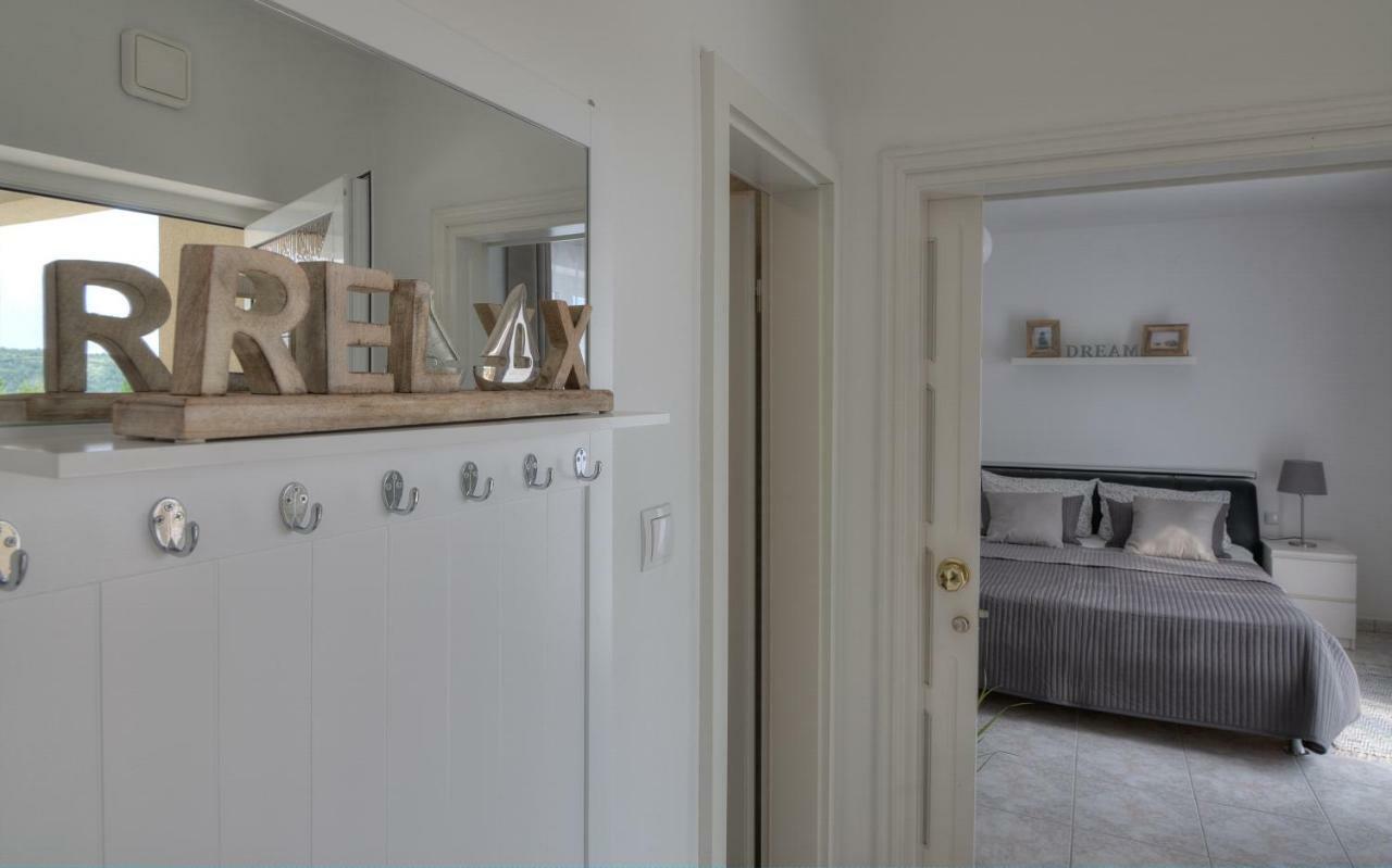 Apartment Barbara Сен Екстериор снимка