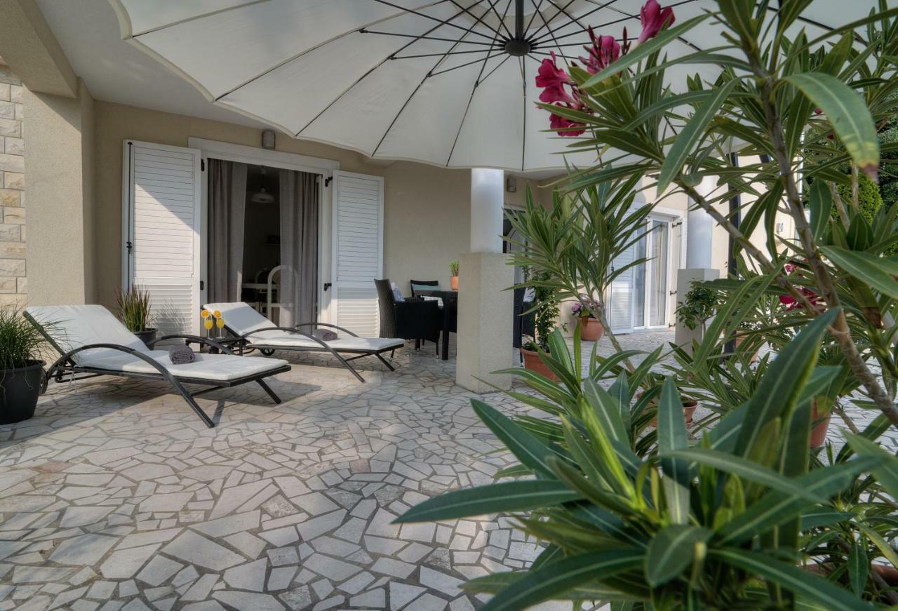 Apartment Barbara Сен Екстериор снимка