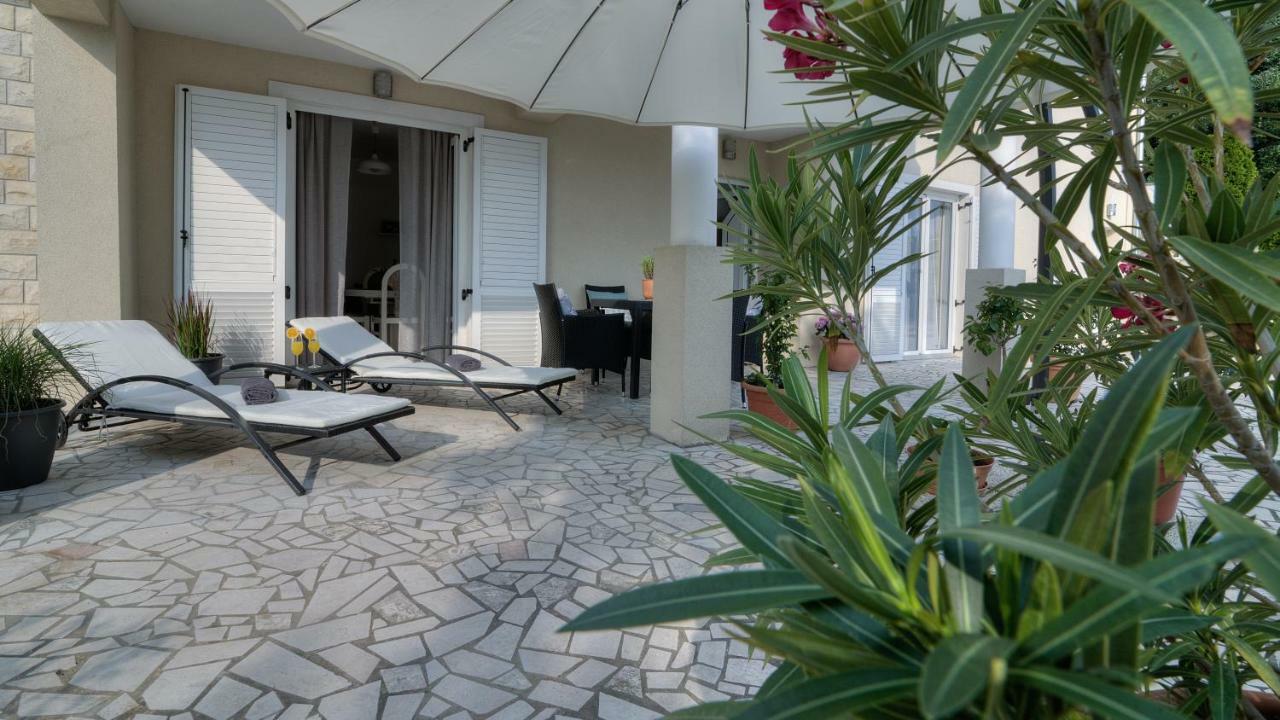 Apartment Barbara Сен Екстериор снимка
