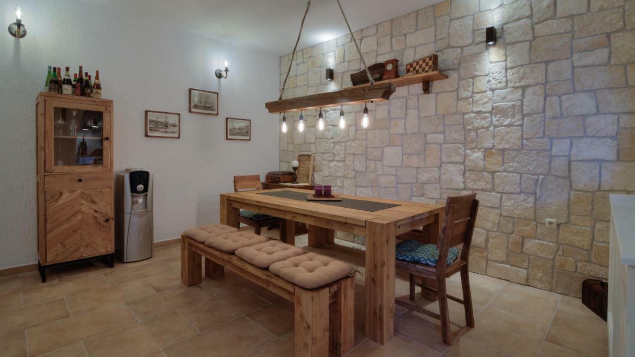 Apartment Barbara Сен Екстериор снимка